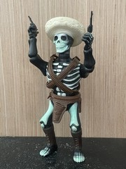 NIGHTMARE WARRIORS MTC toys PANCHO VILLA reproduction 2 gun set READ