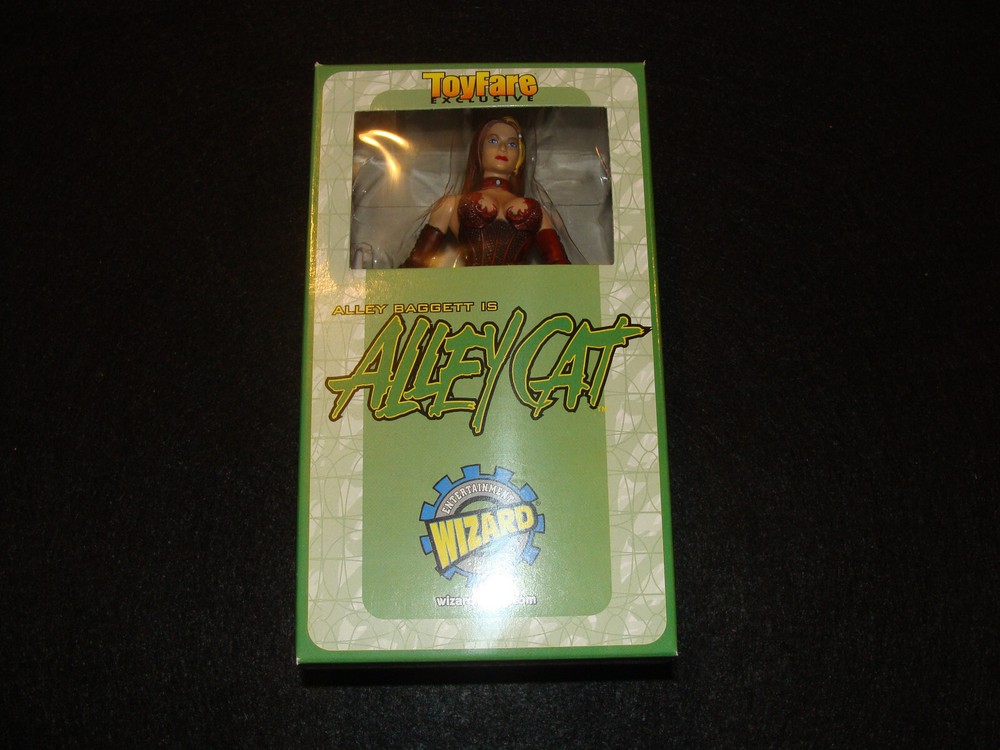 1999 ACTION TOYS ALLEY CAT ACTION FIGURE TOYFARE/WIZARD EXCLUSIVE NEW MISP