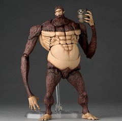 Kaiyodo Revoltech Amazing Yamaguchi Attack on Titan Beast Titan Model In Stock