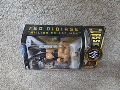 JAKKS Pacific WWE / WWF Classic Superstars TED DIBIASE MILLION DOLLAR MAN