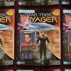 1995 Playmates Complete Set 15 Star Trek VOYAGER Action Figures MOC