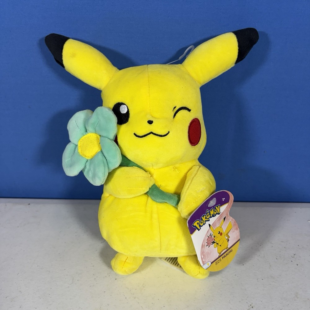 2022 Pokemon Valentines Pikachu With Flower Jazwares 8 Inch Plush, NWT
