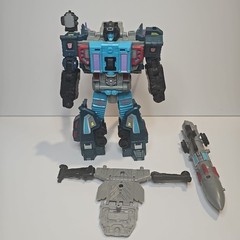 Transformers Earthrise DOUBLEDEALER War For Cybertron Siege Leader w/accessories