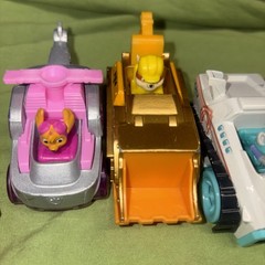 Paw Patrol Metal/Plastic Die Cast Lot 8 Different Vehicles