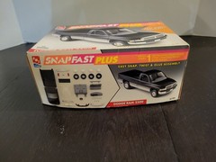 Dodge Ram 2500 1/25 AMT ERTL Model Kit NEW Unbuilt 6199