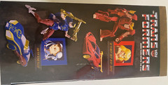 Transformers Collaborative Street Fighter II Mash-Up Hot Rod Ken vs. Arcee Ch…