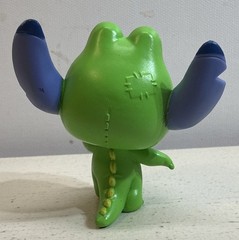 Disney Stitch Goes Wild STITCH ALLIGATOR Figure NEW *READ*