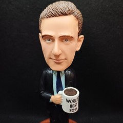 THE OFFICE MICHAEL SCOTT NBC UNIVERSAL LIMITED EDITION RESIN BOBBLE HEAD