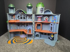 TRENDMASTERS Vintage 1997 Casper the Ghost Whipstaff Manor Playset House READ
