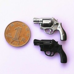 1/6 Scale Plastic Mini Revolver Gun Pistol Model Toys 12inches Figure Weapon Toy