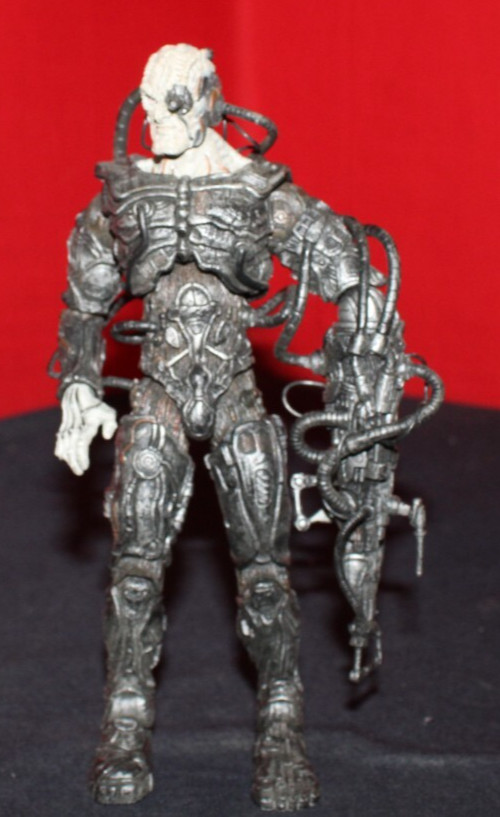 STAR TREK ART ASYLUM BORG ASSIMILATION CARDASSIAN ACTION FIGURE 2002 8″