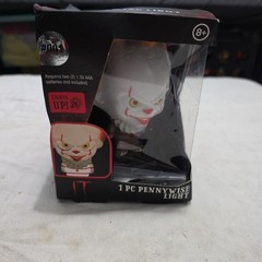 (1) IT PENNYWISE Light Paladone Icons #001 Horror Series 1 NEW L
