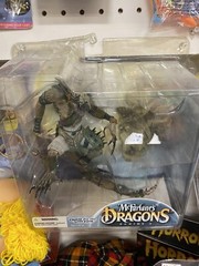McFarlane Dragons Komodo Dragon Clan Quest For The Lost King Figure