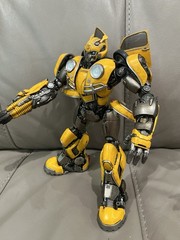 **RARE** 3A Toys Deluxe Collectible Bumblebee Figure 2019 Original Release