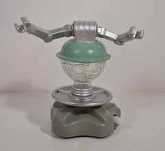RARE 1998 Weber Robot 4″ McDonald’s EUROPE Movie Action Figure Disney Flubber