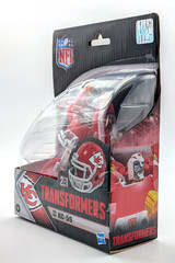 Hasbro Crossover Transformers x NFL KC-59 Kansas City Chiefs 2-in-1 Team Helmet
