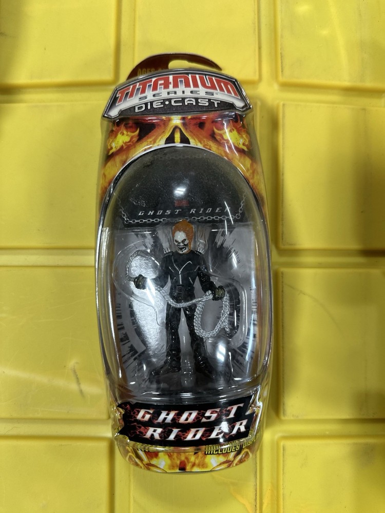 Titanium Series Die Cast Metal GHOST RIDER Marvel Display Stand Hasbro New H29