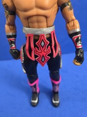 Mattel WWE Elite Series 42 Kalisto Wrestling Action Figure