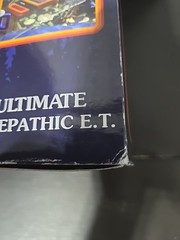NECA Ultimate Telepathic E.T. – NEW – Box damage