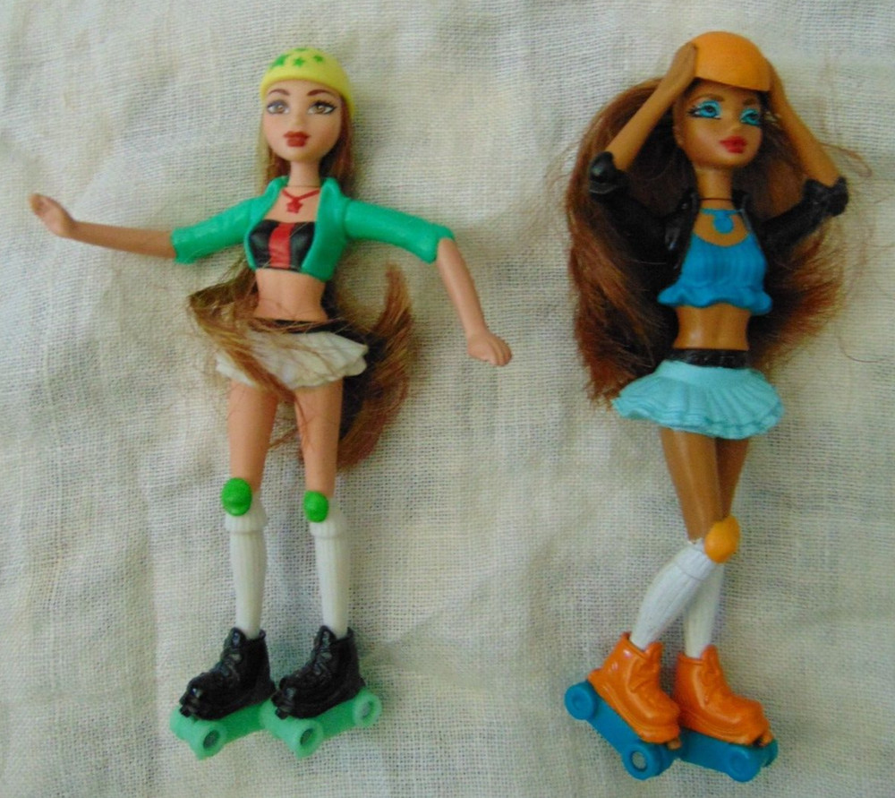 Lot of 2 Mattel 2007 McDonalds Barbie Roller Derby action figures dolls 5.25 in