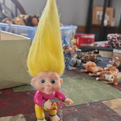 Troll Doll Action Figure Plastic w/ Tall Yellow Hair & Pink Outfit Yellow/Pink