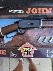 John Wayne NewRay Toy Lever Action Rifle Light Sound Effects SS-66226 New In Box