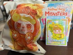 JOTOYS Q. Kid Emotional Hairy Monsters Keychain- Confirmed: Curiosity