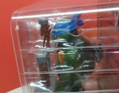 Mondo Teenage Mutant Ninja Turtles LEONARDO 8″ Soft Vinyl Figure (CARD CUT DOWN)