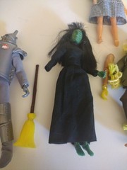 MEGO 1974 THE WIZARD OF OZ – WITCH’S CASTLE WITH WITCH FIGURES RARE