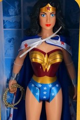 New and Sealed DC Comics Jakks Wonder Woman 18″ Action Figure 06!