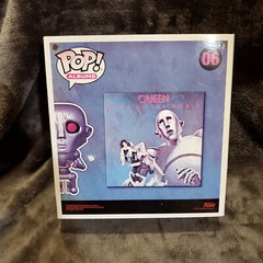 NEWS OF THE WORLD “QUEEN” FUNKO POP ALBUM HARD CASE PROTECTOR #06