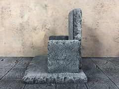 1:12 Scale Marvel Maestro Throne Hulk
