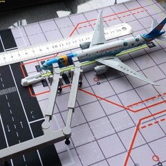 1:400 Scale Matte Twin Jet Bridge Model Airport Accessory Aircraft Excluded