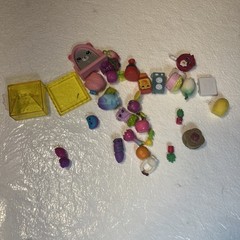 Mini Shopkins lot of 30 mini figures mixed series plus accessories