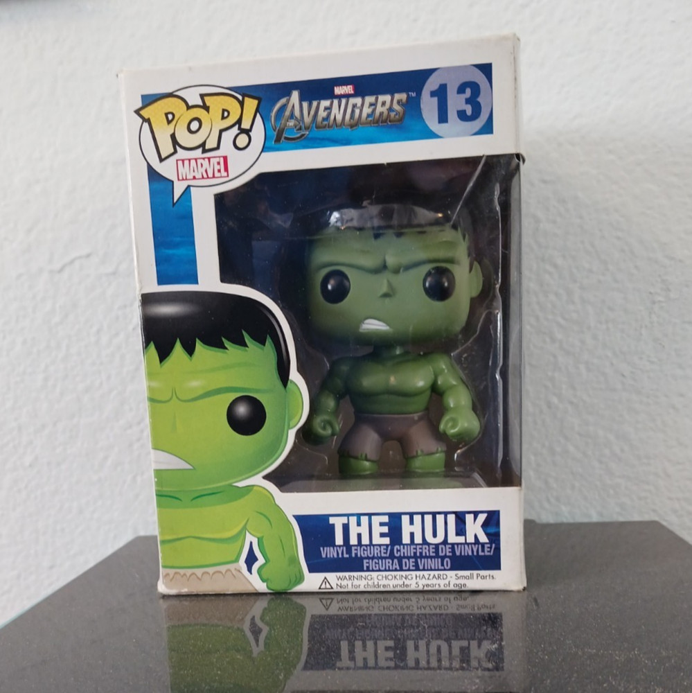 Funko Pop Marvel Avengers The Hulk #13 Bobblehead 2012 Vaulted Damaged Box