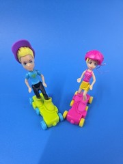 VTG Lot Of 15 Mattel Polly Pocket Disney Princess with Clothes And Accessories
