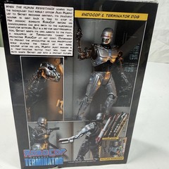 New In Box NECA Robocop Vs Terminator Endocop & Terminator Dog