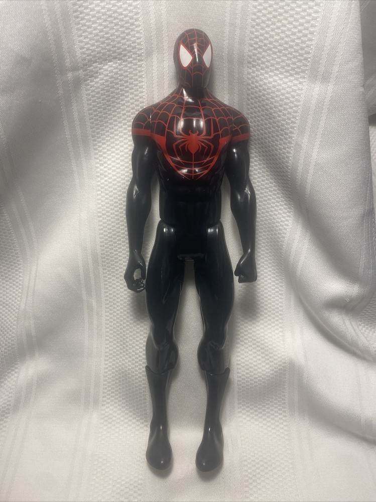 Hasbro Spiderman 12” Action Figure