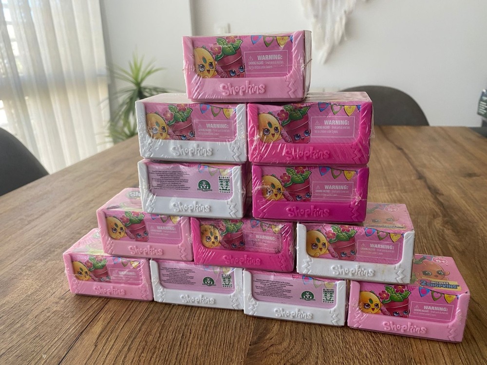Shopkins Season 4 Blind Crate 2-Pack All packs are Sealed includes 12 Crates