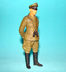 1:16 Scale Torro WWII German Commander Officer General Erwin Rommel Figure