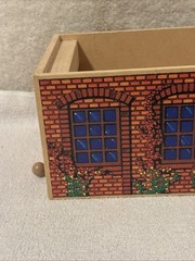 1999 Wooden Thomas Train “The Works” Double Engine Repair Shed (Britt Allcroft)