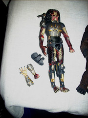 NECA Predator Action Figure 8” Extra Hands & King Kong 8″ Extra Head & Hands