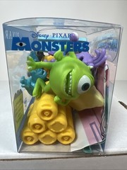 NEW! DISNEY PIXAR MONSTERS INC. Critter Crate 6 Mini Figs. Playmat & Accessories