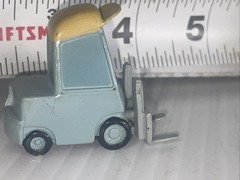 Disney Pixar Planes Cars SPARKY PITTY FORKLIFT 1:55 TOKYO DRIFT Plastic