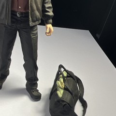 Mezco Toyz Breaking Bad 6 inch Heisenberg Action Figure w/ Gun Bag Plastic