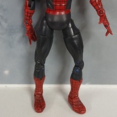 Marvel Spider-Man 6in Red/Black Plastic Action Figure Fully Jointed 2002