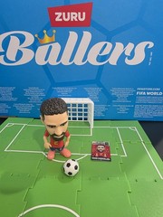 NEW ZURU FIFA WORLD CUP 2026 BALLERS, FULL & 1/2 PITCH+GOAL-FLAT RATE COMBO SHIP
