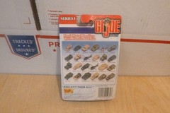 2001 GI Joe Series 1 M-923 A1 Truck-Dark Green-New!-164 Maisto