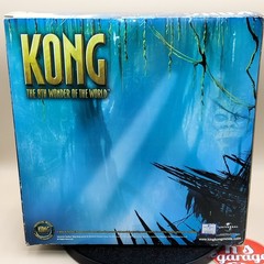 X-PLUS 2005 KONG THE 8TH WONDER OF THE WORLD VASTATOSAURUS-REX Figure