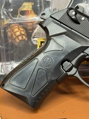 Mini Model Gun Beretta 90TWO Black Shell Eject 2 Tone 90 TWO Toy Collector Alloy
